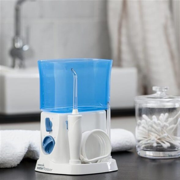 WaterPik Nano Water Flosser(2Tips) ( portable design making it perfect for travel.) - Image 10